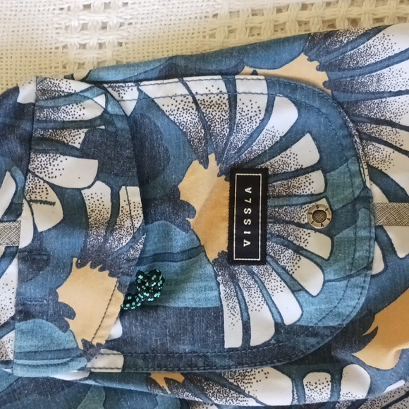 Vissla surf board swim shorts size 33 - Picture 5 of 6